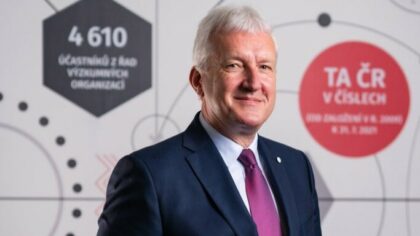 Narozeniny dnes slaví Petr Konvalinka. Foto: TA ČR