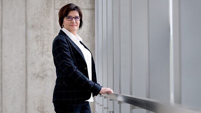 Dnes má narozeniny Sylva Krechlerová. Foto: Kronospan