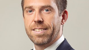 Narozeniny dnes slaví Petr Novotný. Foto: MT Legal