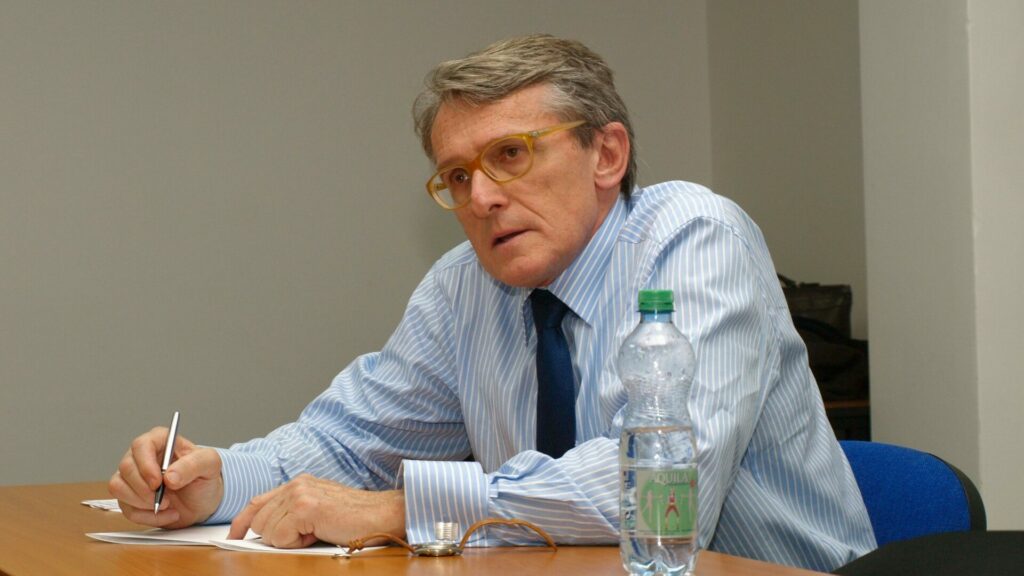 Petr Robejšek dnes slaví narozeniny. Foto: wikipedia.org/Petr Robejšek/Luděk Kovář - CC BY-SA 3.0