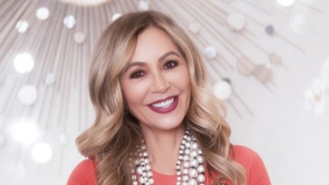 Narozeniny dnes slaví Anastasia Soare. Foto: anastasiabeverlyhills.com